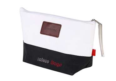 Custom Logo Washable Kraft Paper Cosmetic Bag